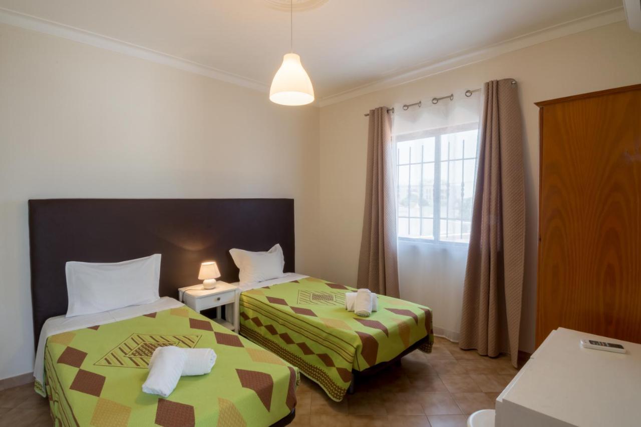 Apartamentos Pinto Quarteira Eksteriør billede